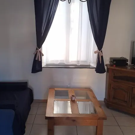 Charming In Apartman La Redorte