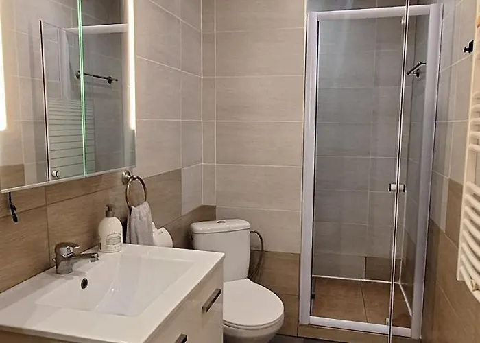 Charming In Apartment *